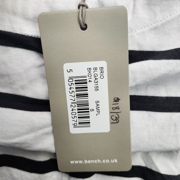 NWT Womens Bench Urban Wear White and Black Striped Sweater Size Small - Picture 6 of 9